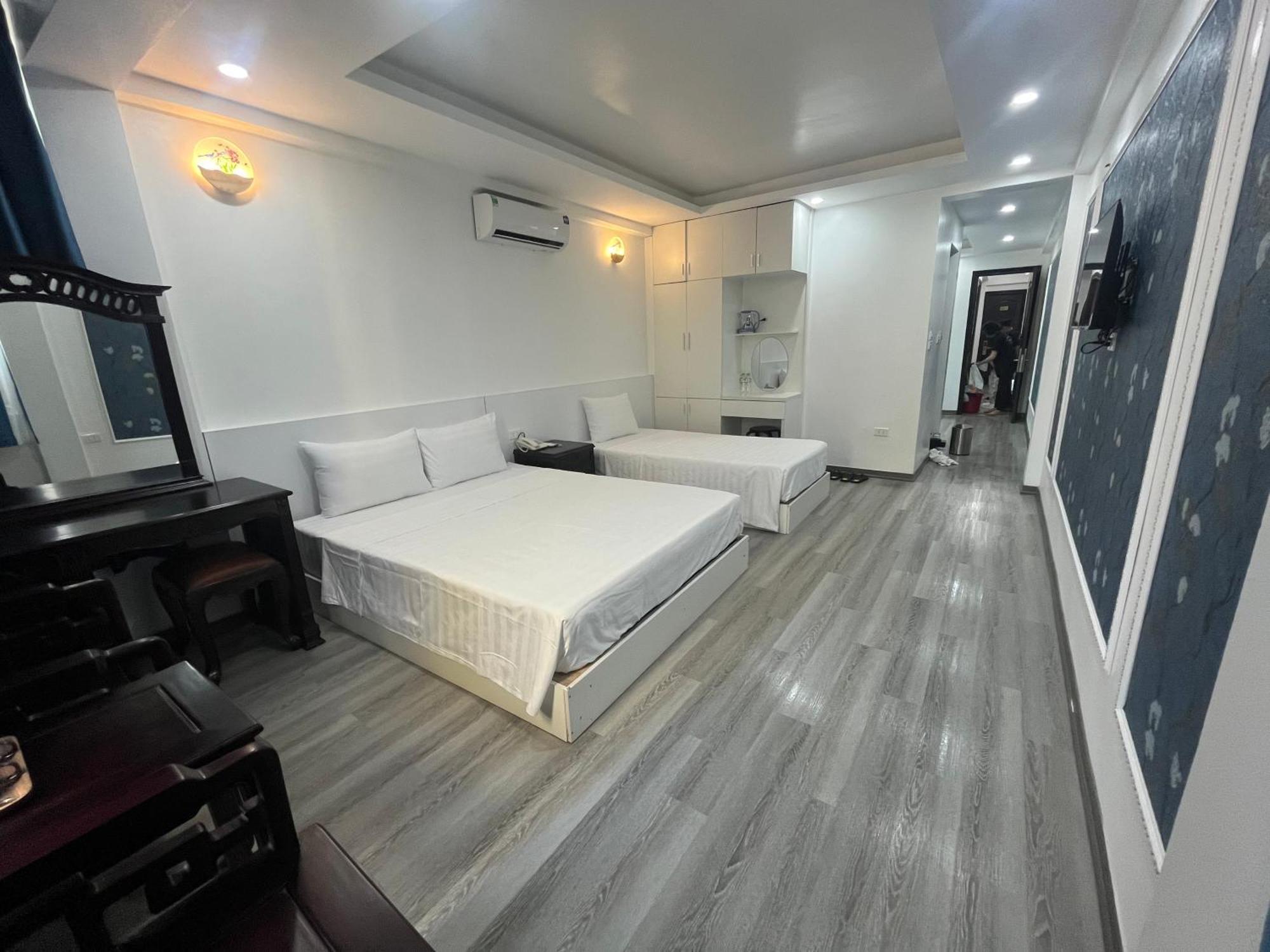 The Queen Hotel & Spa 2 Hanoi Bagian luar foto